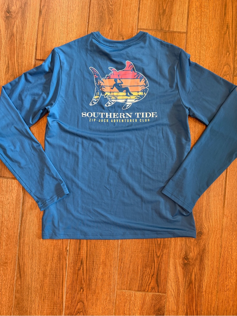 Southern Tide Blue Long-Sleeve performance Tee / boys youth xl